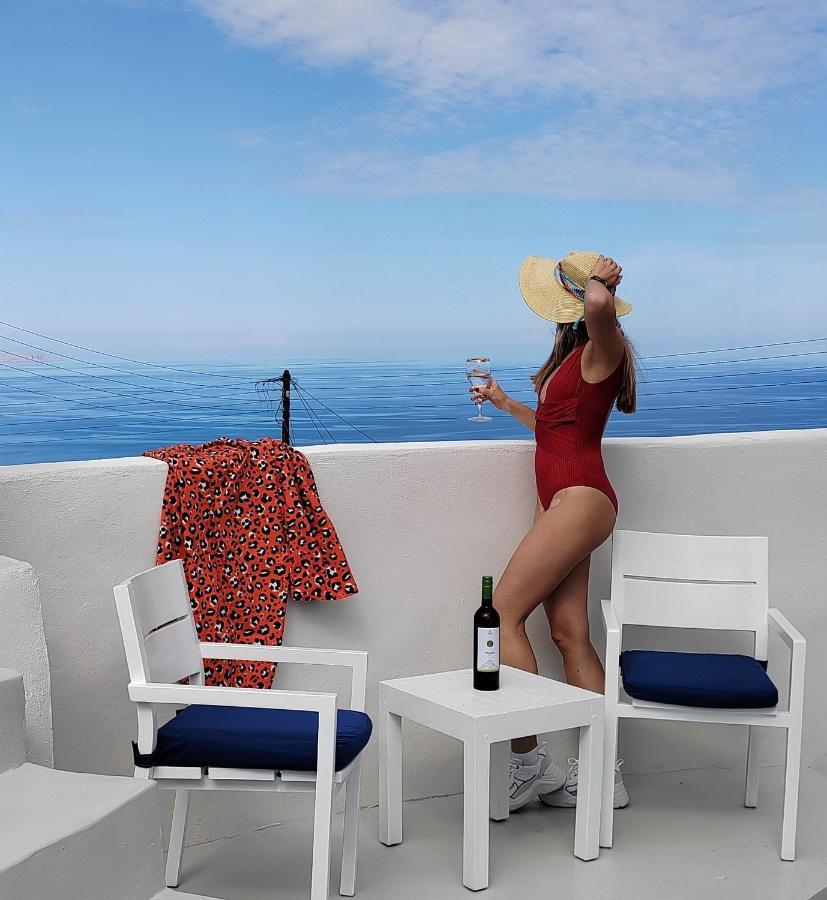 Holiday home White Swallow Santorini *