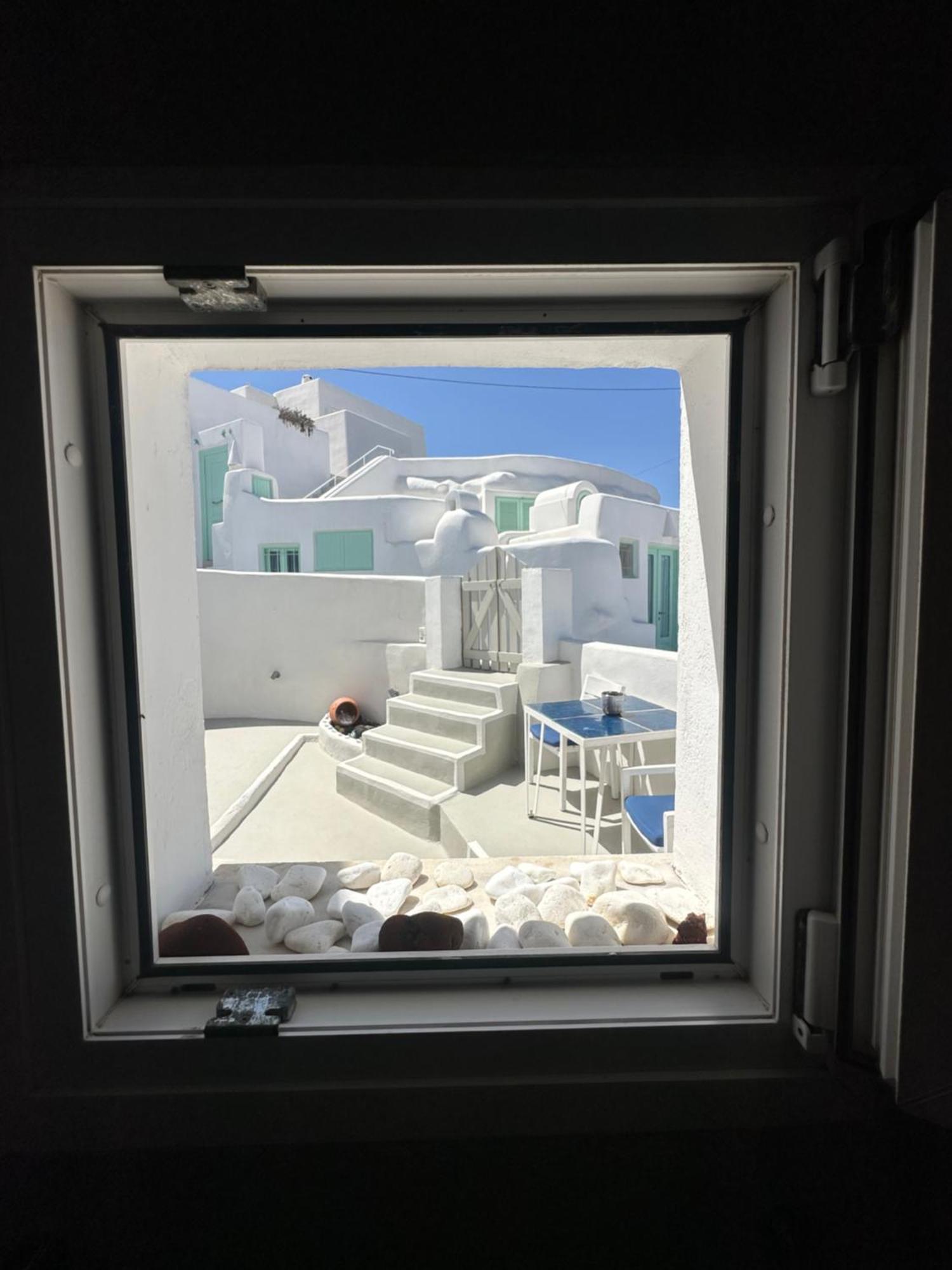 Holiday home White Swallow Santorini